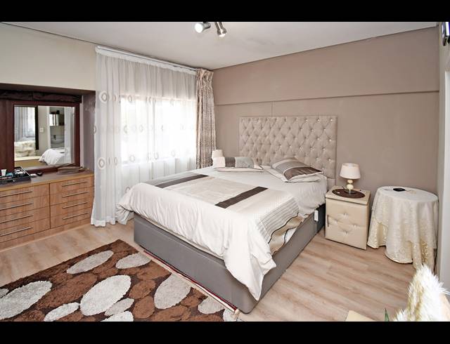 4 BEDROOM APARTMENT FOR SALE IN FORDSBURG
